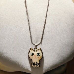 Funky cat charm necklace